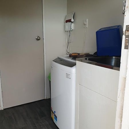 Family Friendly Unit Apartment Хейстингс Екстериор снимка