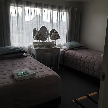 Family Friendly Unit Apartment Хейстингс Екстериор снимка